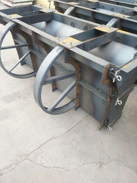 隔离墩钢模具 (26)