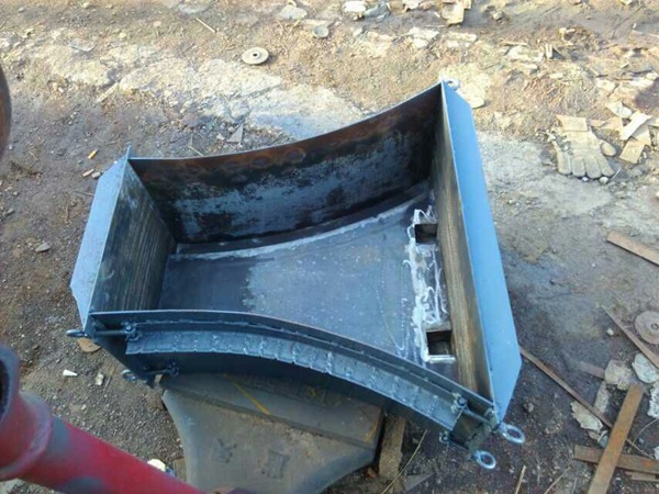 拱形护坡钢模具 (8)