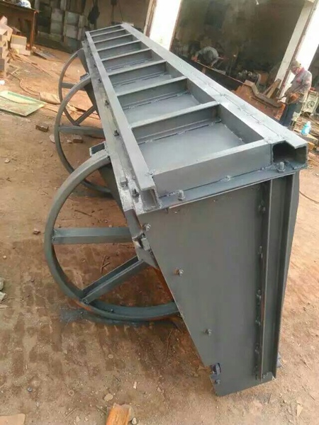 隔离墩钢模具 (3)