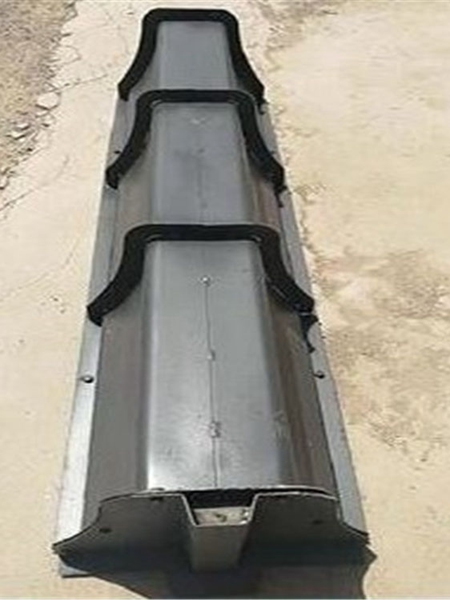 隔离墩钢模具 (12)