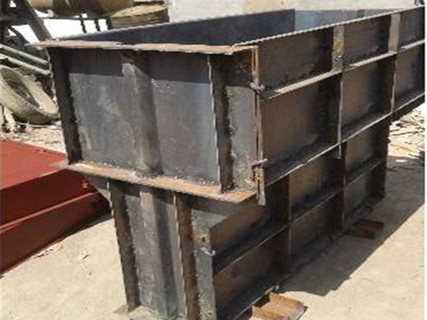 隔离墩钢模具 (14)