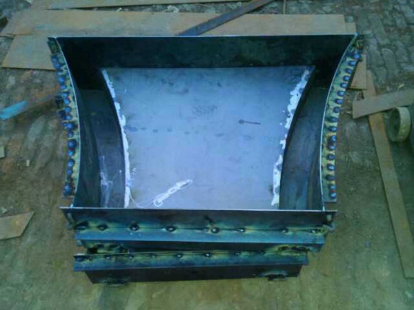 拱形护坡钢模具 (7)