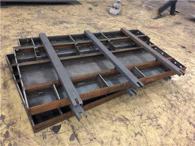 防撞护栏钢模具 (11)