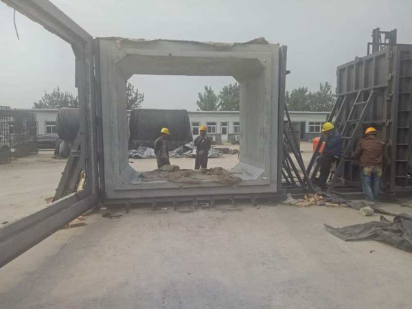 管廊箱涵钢模具 (19)