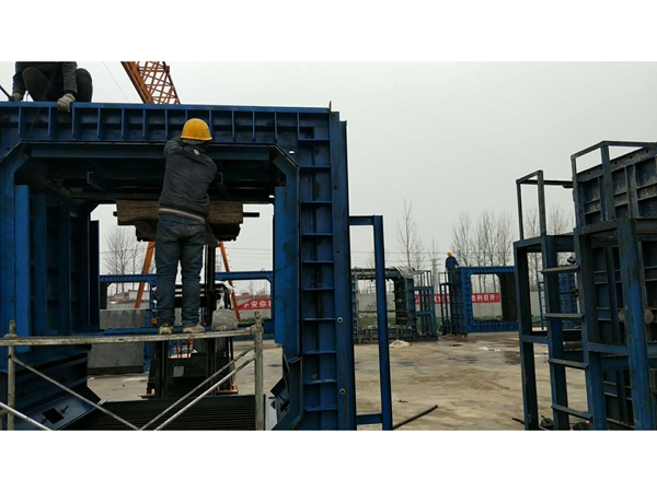 管廊箱涵钢模具 (21)