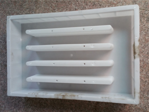 长条孔沟盖板模具 (5)