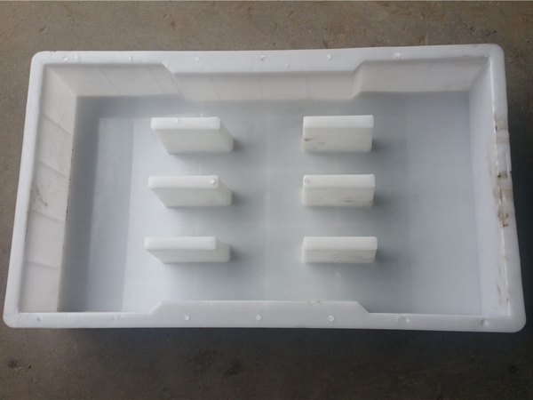 长条孔沟盖板模具 (6)