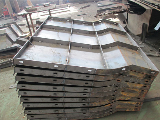 防撞护栏钢模具 (9)