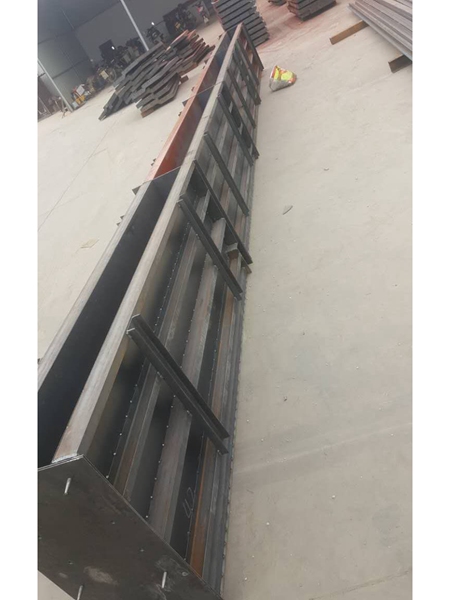 防撞护栏钢模具 (5)