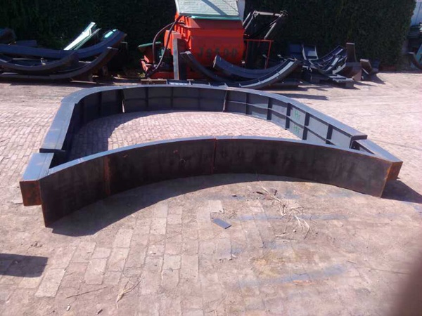 拱形护坡钢模具 (5)